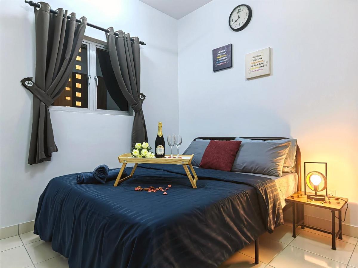 Alanis Residences Klia Kota Warisan Sepang By Dreamstay Esterno foto