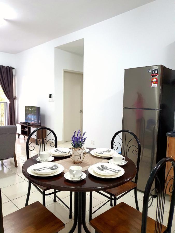 Alanis Residences Klia Kota Warisan Sepang By Dreamstay Esterno foto