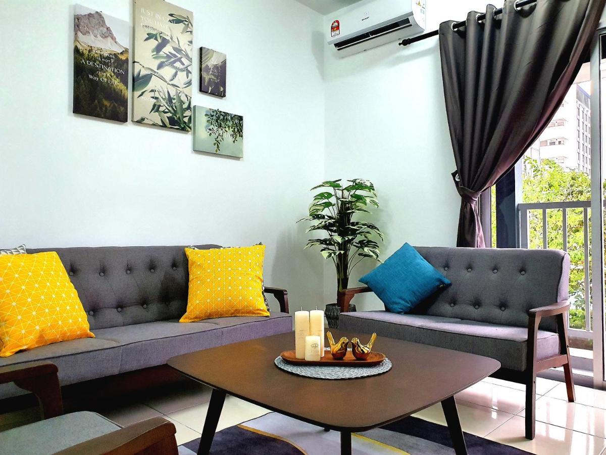 Alanis Residences Klia Kota Warisan Sepang By Dreamstay Esterno foto